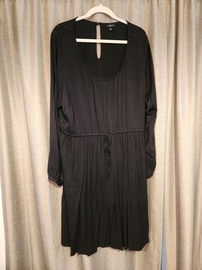 torrid Black Long-Sleeve Scoop Neck Drawstring Waist Dress